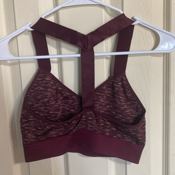 Size medium - Picture 2 of 2